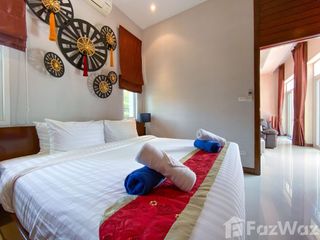 À louer 3 chambres villa à Mueang Phuket, Phuket