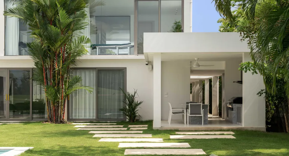 For sale そして for rent 6 ベッドルーム villa in Thalang, Phuket