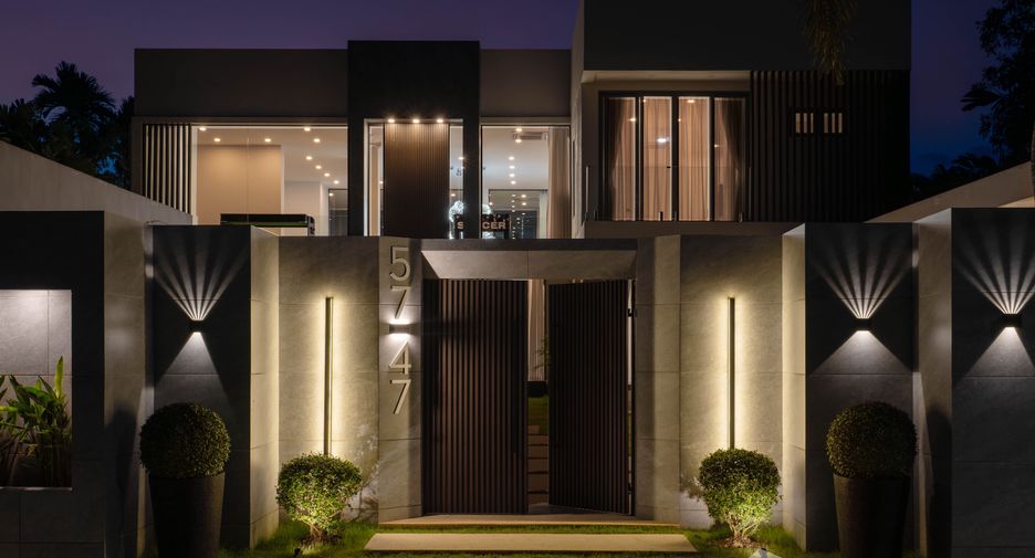 For sale そして for rent 6 ベッドルーム villa in Thalang, Phuket