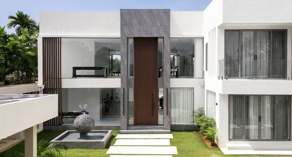 For sale そして for rent 6 ベッドルーム villa in Thalang, Phuket