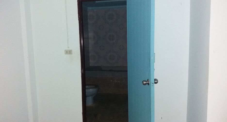 Reihenhaus zum Kauf mit 1 Zimmer in Sattahip, Pattaya