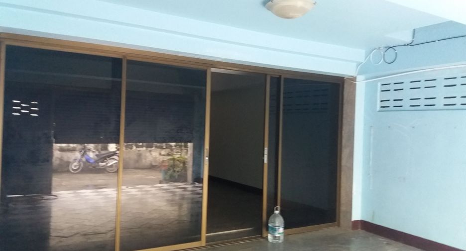 Reihenhaus zum Kauf mit 1 Zimmer in Sattahip, Pattaya