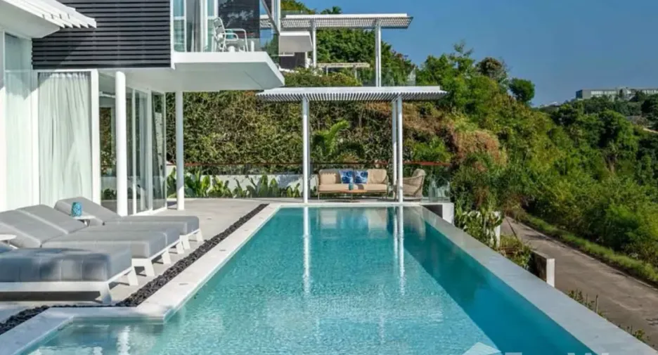 For rent 7 bedrooms villa in Thalang, Phuket