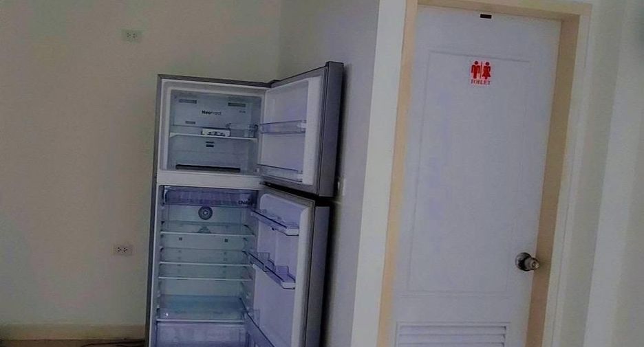 Аренда 3 спальни дом в Банг Ламунг, Чонбури