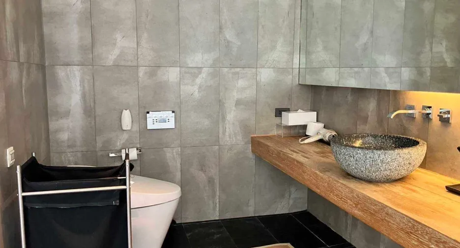 For rent 4 bedrooms condo in Bang Lamung, Chonburi