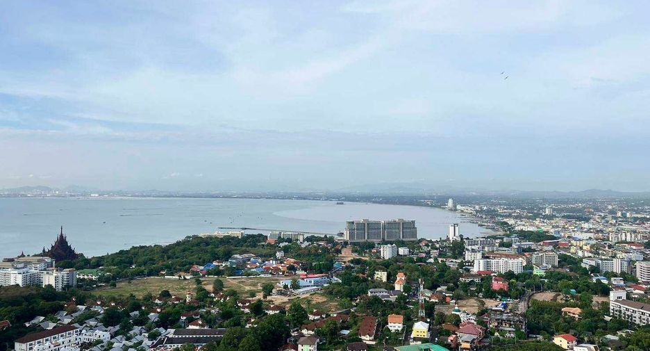 For rent 4 bedrooms condo in Bang Lamung, Chonburi