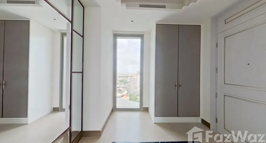 À vendre 2 chambres condo à Khlong San, Bangkok