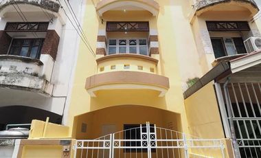 For sale 4 bedrooms townhouse in Bang Bua Thong, Nonthaburi
