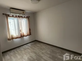 For sale 3 bedrooms townhouse in Don Mueang, Bangkok