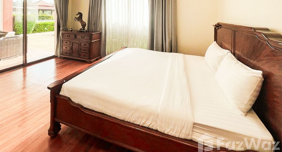 For rent 5 bedrooms villa in Thalang, Phuket