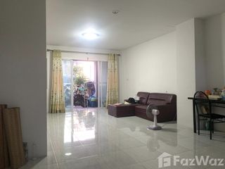 À vendre 3 chambres maison de ville à Si Racha, Chonburi