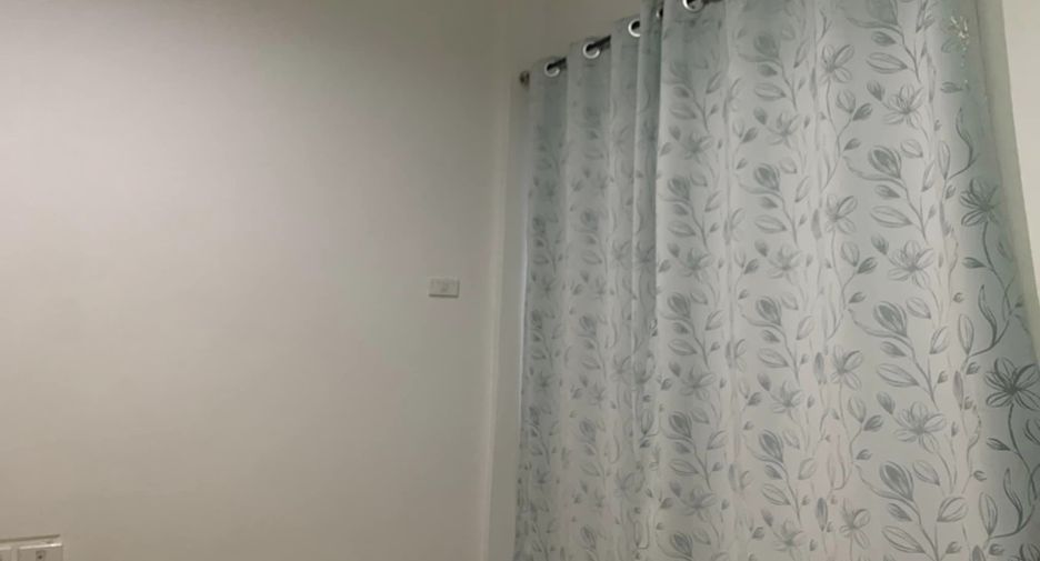 For sale 3 bedrooms townhouse in Si Racha, Chonburi