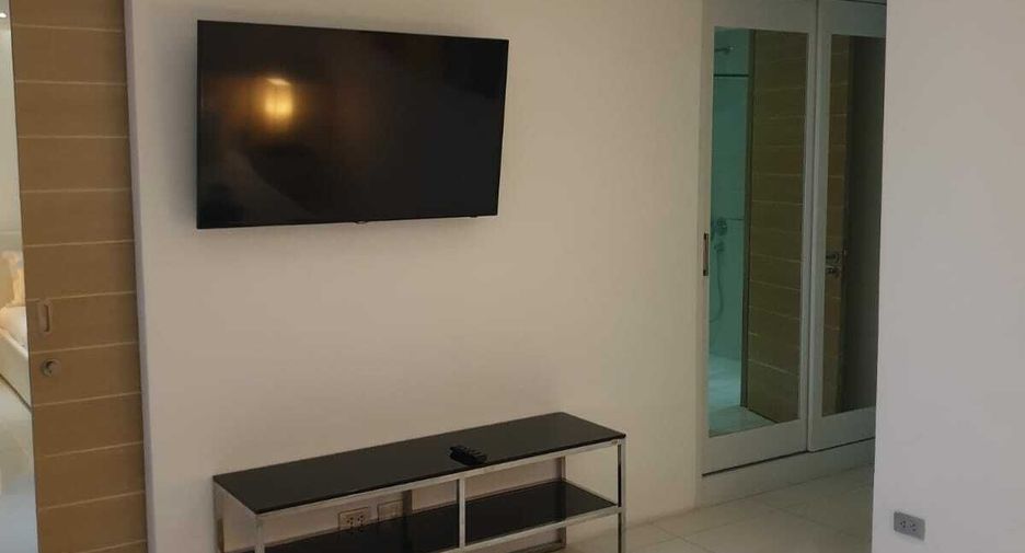 Condo en venta y en alquiler de 2 habitaciones en Mueang Phuket, Phuket