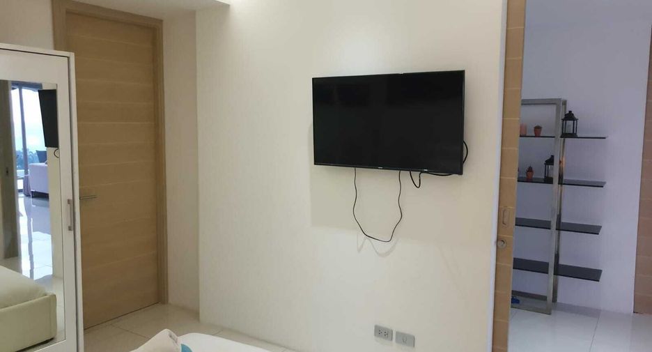 Condo en venta y en alquiler de 2 habitaciones en Mueang Phuket, Phuket