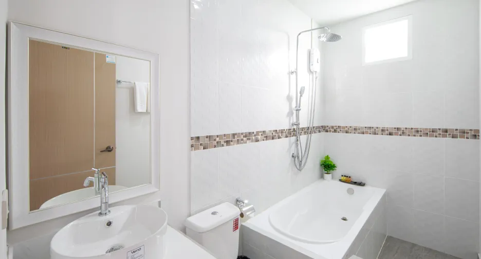 For rent 3 ベッドルーム villa in Mueang Phuket, Phuket