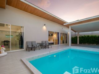 For rent 3 bedrooms villa in Mueang Phuket, Phuket