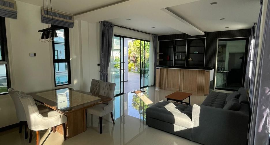 For rent 5 bedrooms villa in Bang Lamung, Chonburi