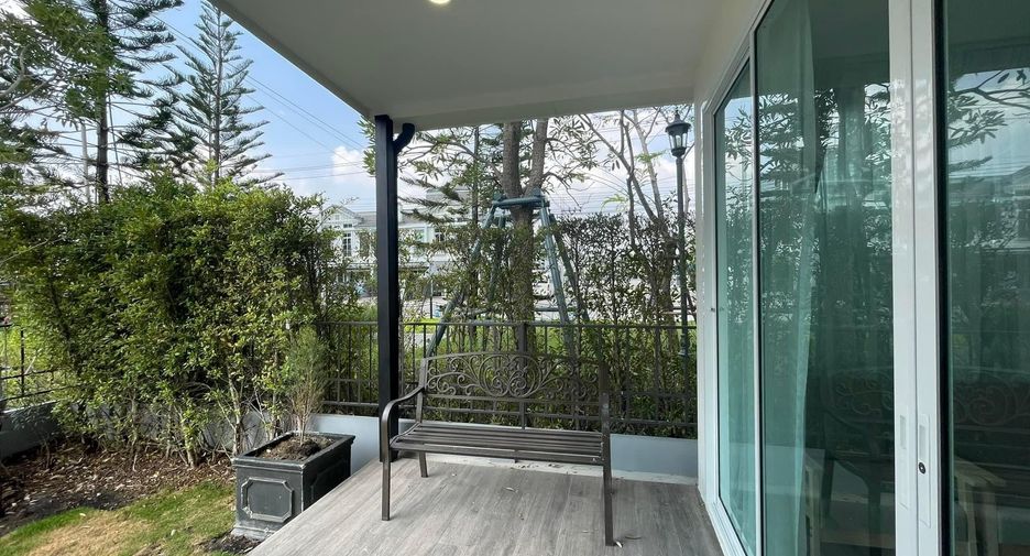 For sale and for rent 3 bedrooms townhouse in Prawet, Bangkok