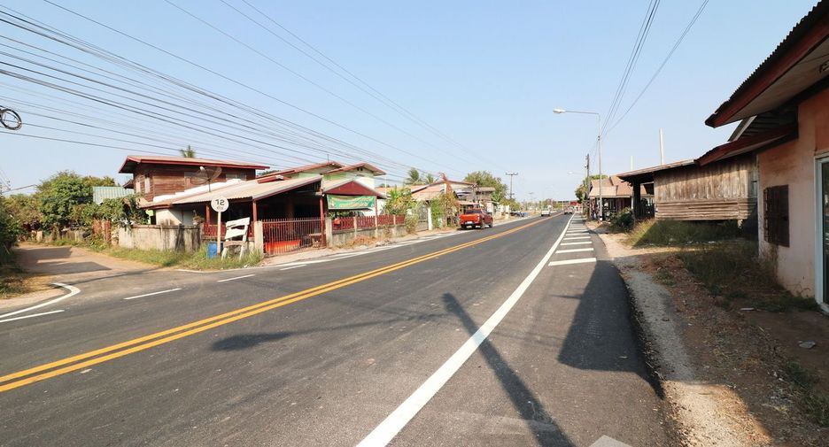 Terreno en venta en Phen, Udon Thani