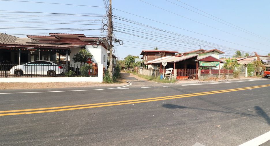 Terreno en venta en Phen, Udon Thani