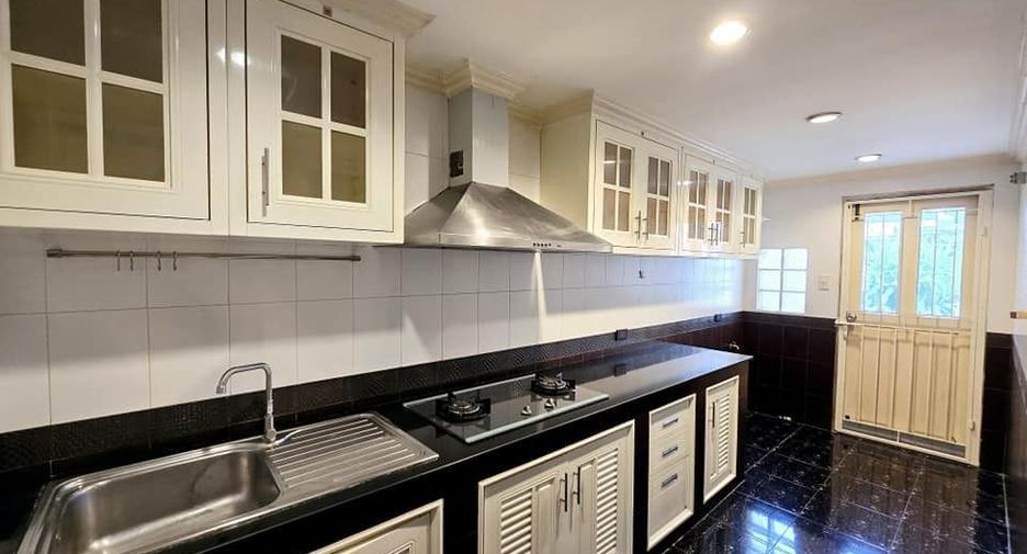 For rent 3 bedrooms house in Mueang Phuket, Phuket