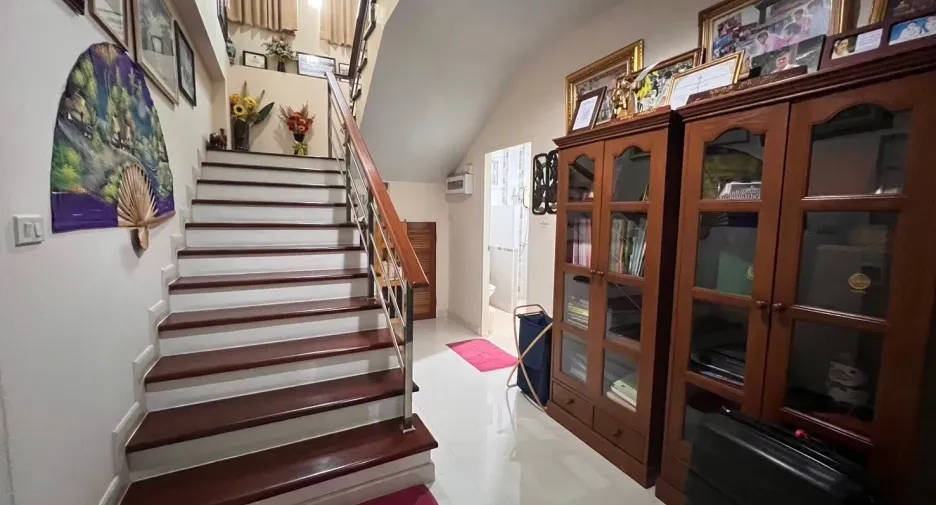 For sale 3 ベッドルーム house in Mueang Ratchaburi, Ratchaburi