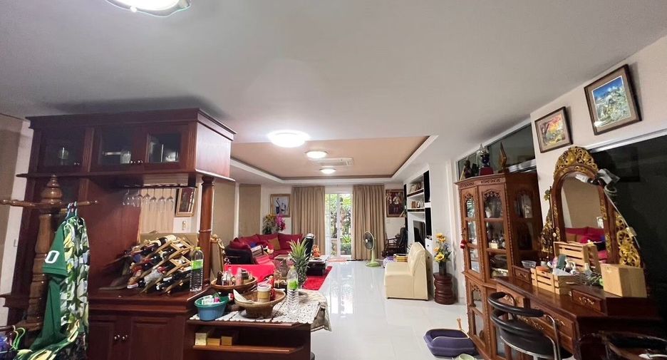 出售 3 卧室 独立屋 在 Mueang Ratchaburi, Ratchaburi