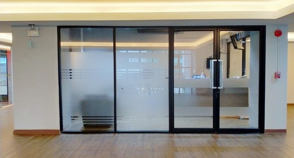 For rent office in Pak Kret, Nonthaburi