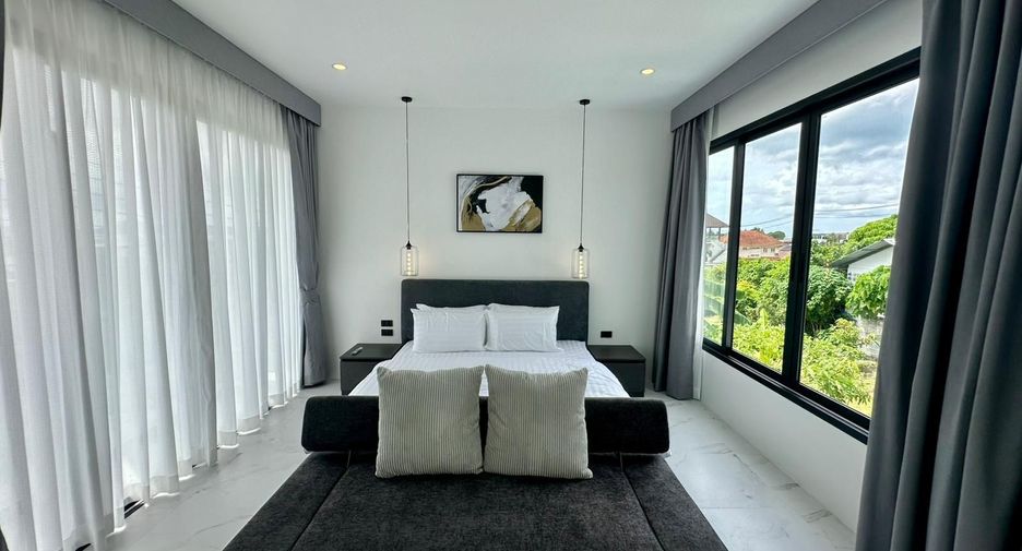 For rent 3 ベッドルーム villa in Mueang Phuket, Phuket