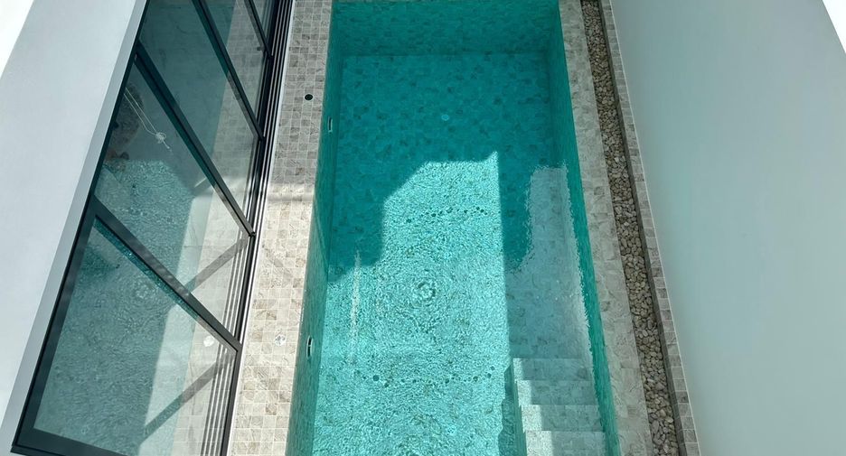 For rent 3 ベッドルーム villa in Mueang Phuket, Phuket