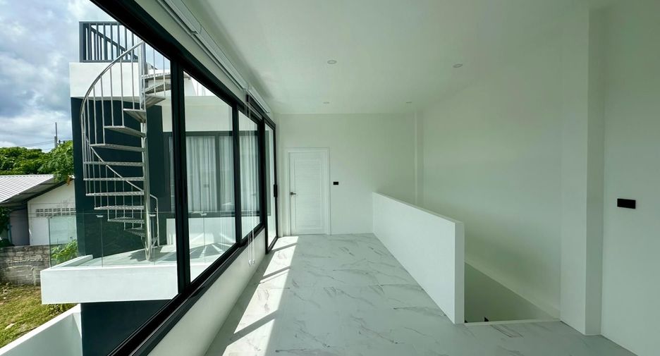 For rent 3 ベッドルーム villa in Mueang Phuket, Phuket