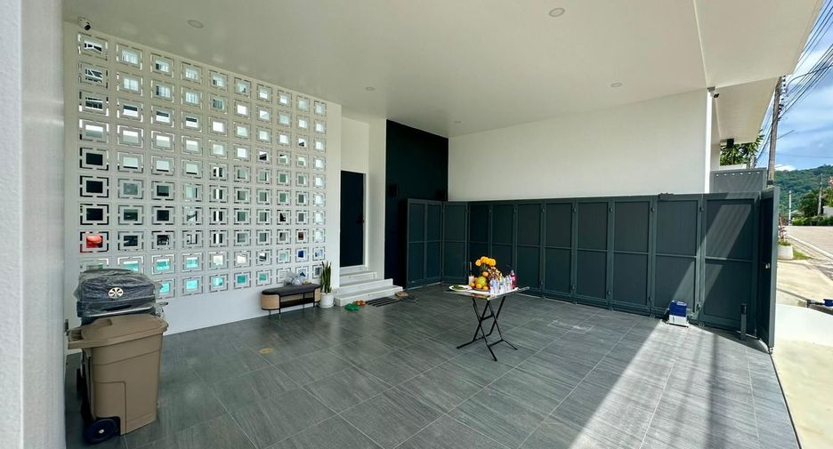 For rent 3 ベッドルーム villa in Mueang Phuket, Phuket