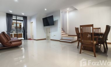 For rent 3 ベッドルーム townhouse in Pak Kret, Nonthaburi