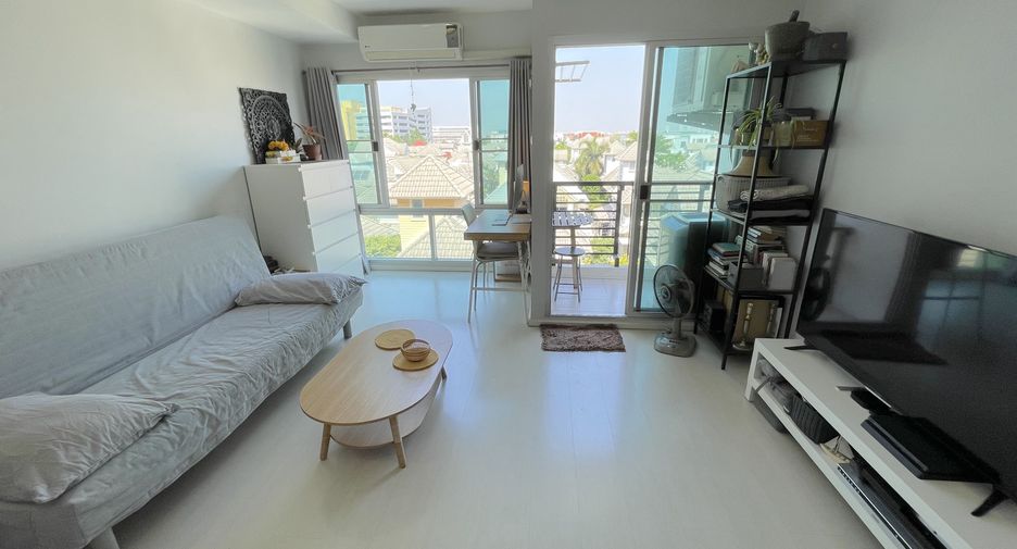 Wohnung zum Kauf mit Studio in Phra Khanong, Bangkok