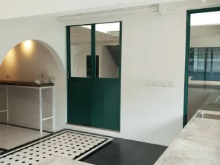For rent and for sale 8 bedrooms house in Phra Khanong, Bangkok