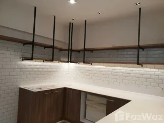 For rent and for sale 8 bedrooms house in Phra Khanong, Bangkok