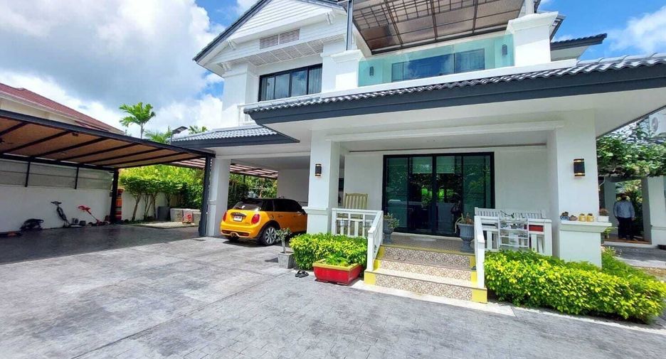 À vendre 4 chambres villa à Mueang Phuket, Phuket