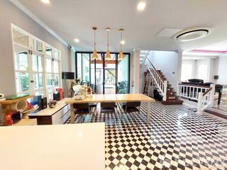 Villa en venta de 4 habitaciones en Mueang Phuket, Phuket