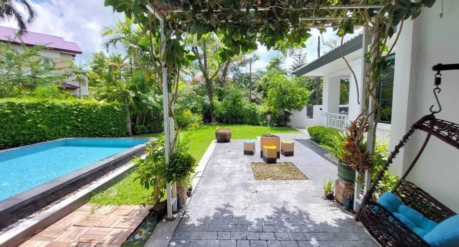 À vendre 4 chambres villa à Mueang Phuket, Phuket