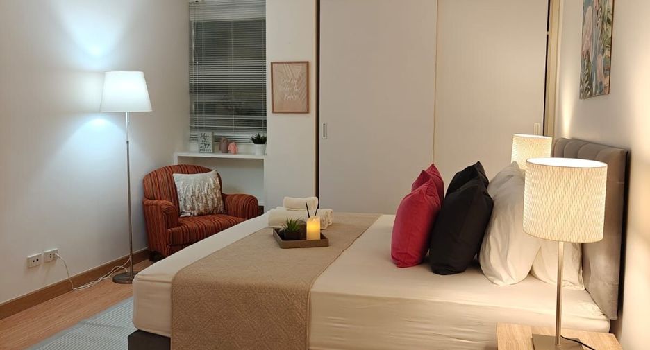 For sale and for rent 3 bedrooms condo in Watthana, Bangkok