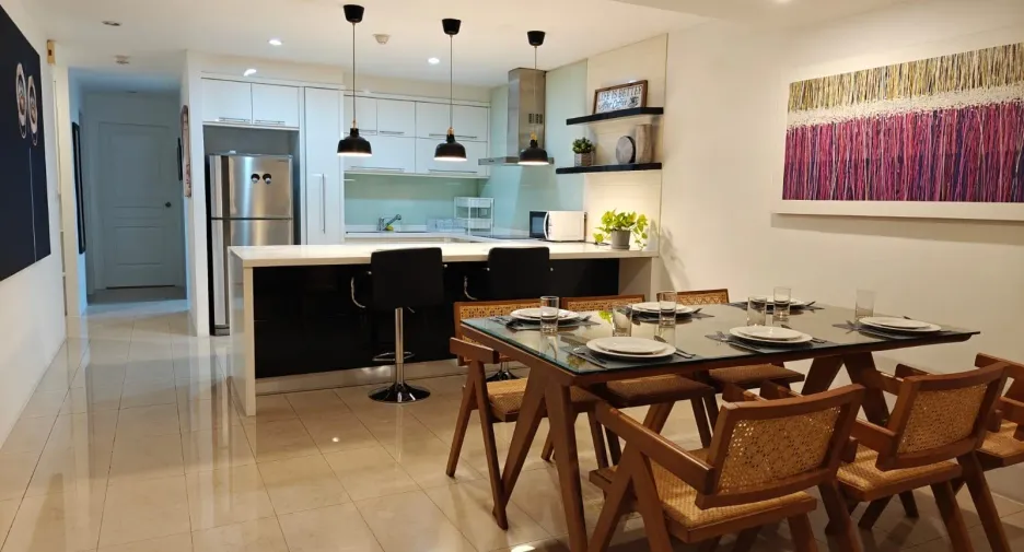 For sale and for rent 3 bedrooms condo in Watthana, Bangkok
