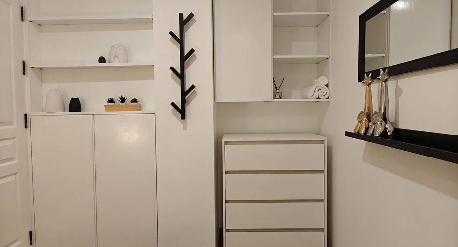 For sale and for rent 3 bedrooms condo in Watthana, Bangkok