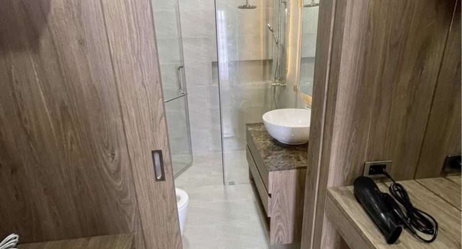 For rent 2 bedrooms condo in Mueang Phuket, Phuket