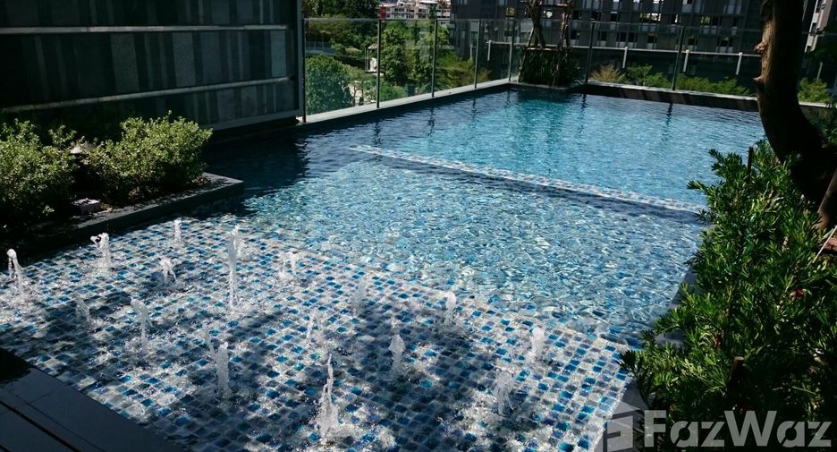 For rent and for sale 1 bed condo in Watthana, Bangkok