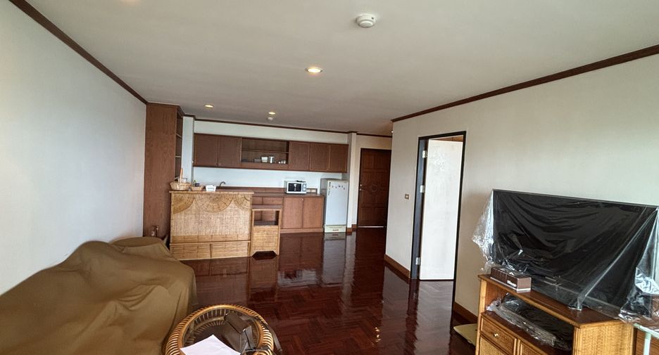 For sale 1 bed condo in Ban Chang, Rayong