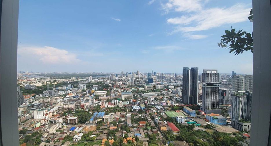 Condo en venta de 3 habitaciones en Sathon, Bangkok