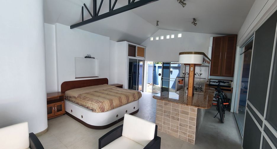 Casa en alquiler de 2 habitaciones en Bang Lamung, Chonburi
