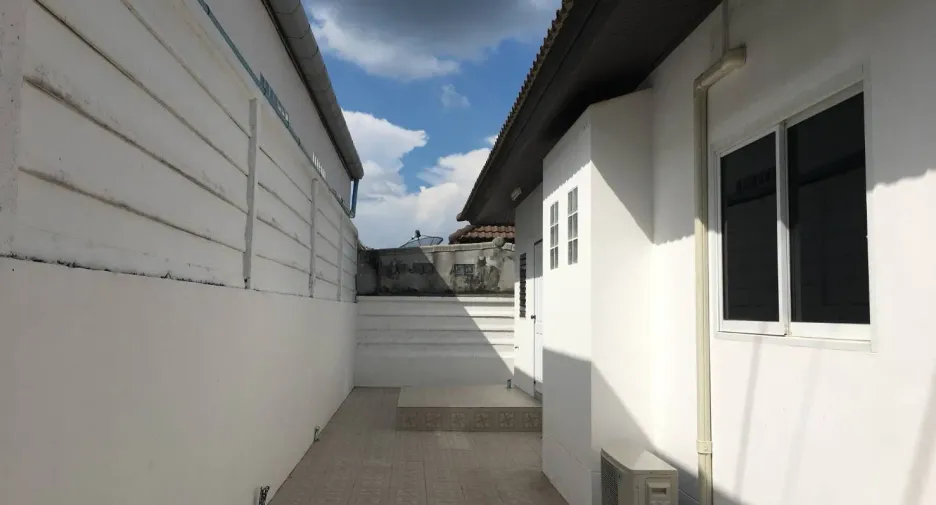 For rent 3 bedrooms house in Thalang, Phuket