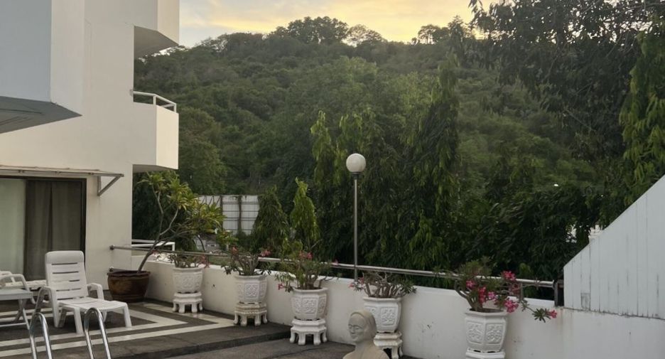 For sale 24 bedrooms retail Space in Bang Lamung, Chonburi