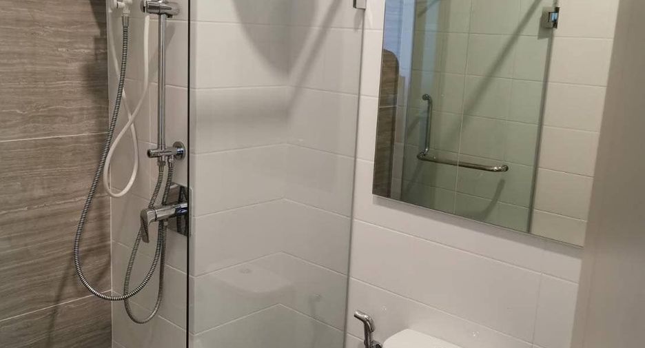For rent and for sale studio condo in Watthana, Bangkok